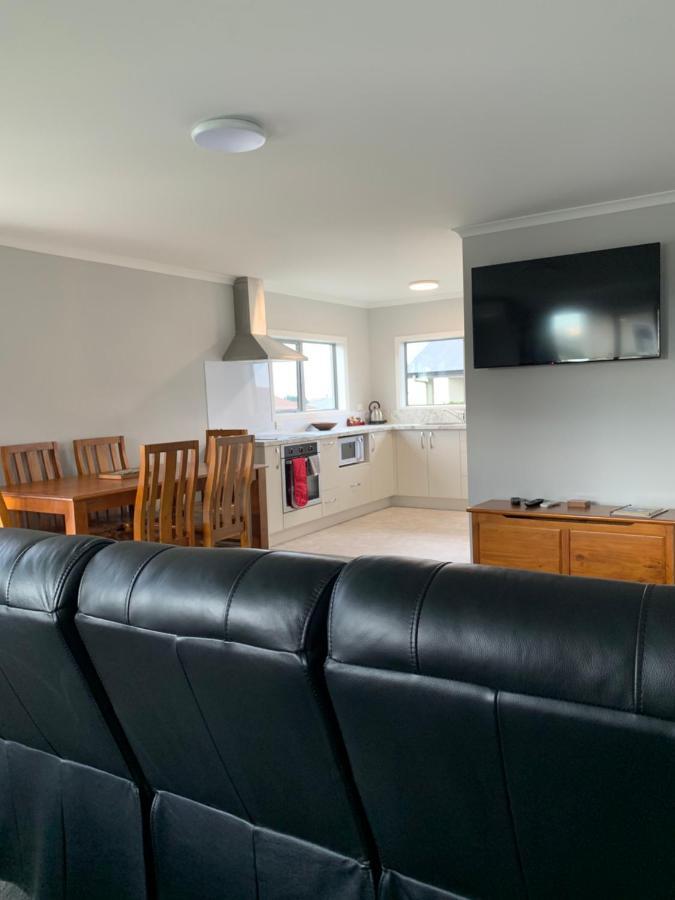 Kingswood Motel Waimate Esterno foto
