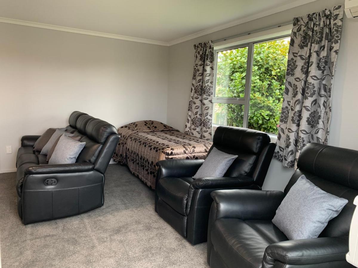 Kingswood Motel Waimate Esterno foto