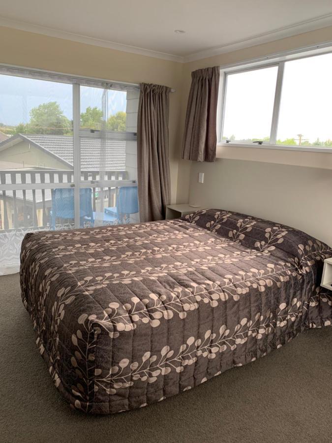 Kingswood Motel Waimate Esterno foto