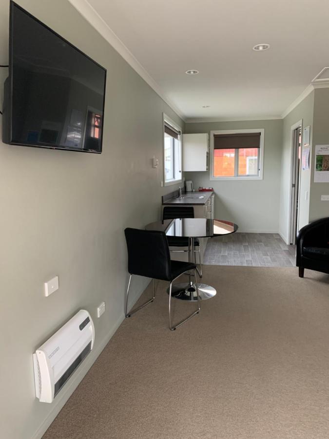 Kingswood Motel Waimate Esterno foto