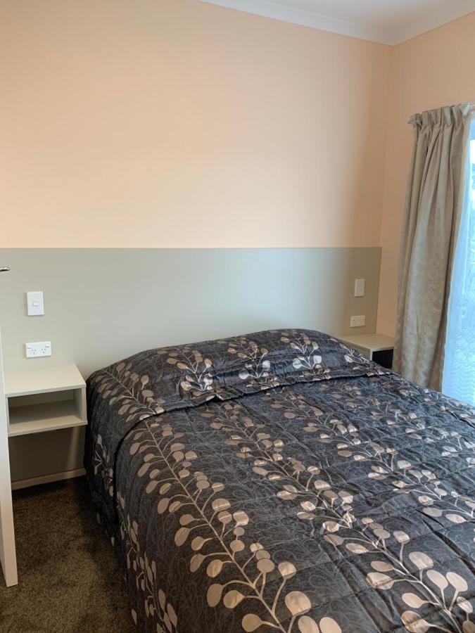 Kingswood Motel Waimate Esterno foto