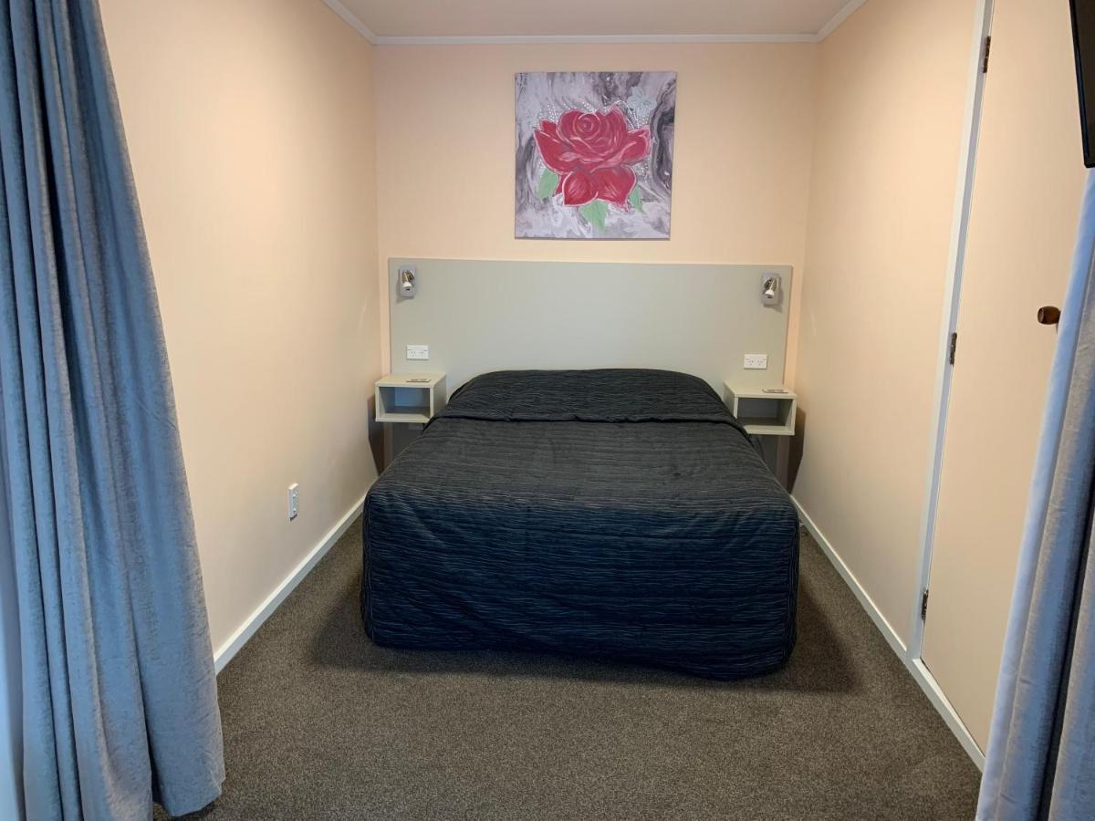 Kingswood Motel Waimate Esterno foto